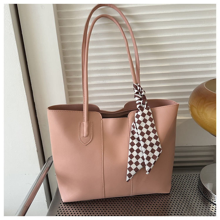 Elegant PU Leather Tote Bag – Lightweight & Stylish
