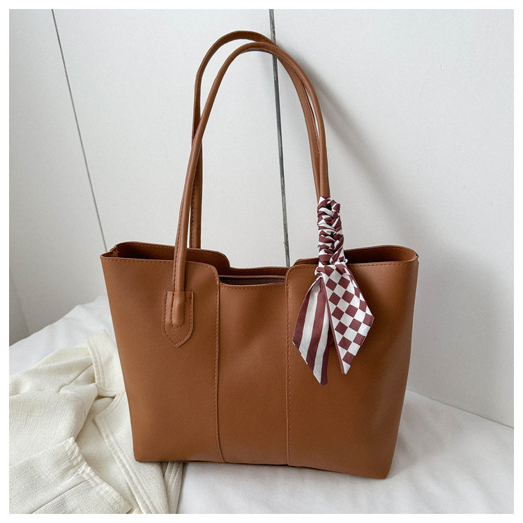 Elegant PU Leather Tote Bag – Lightweight &amp; Stylish