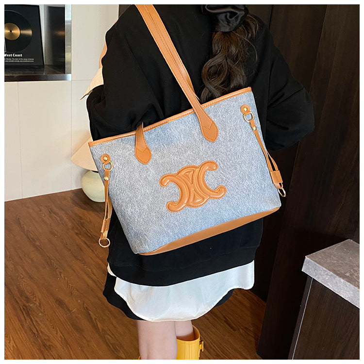 Chic &amp; Spacious Everyday Tote Bag