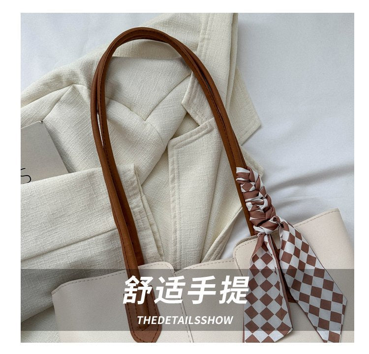 Elegant PU Leather Tote Bag – Lightweight &amp; Stylish